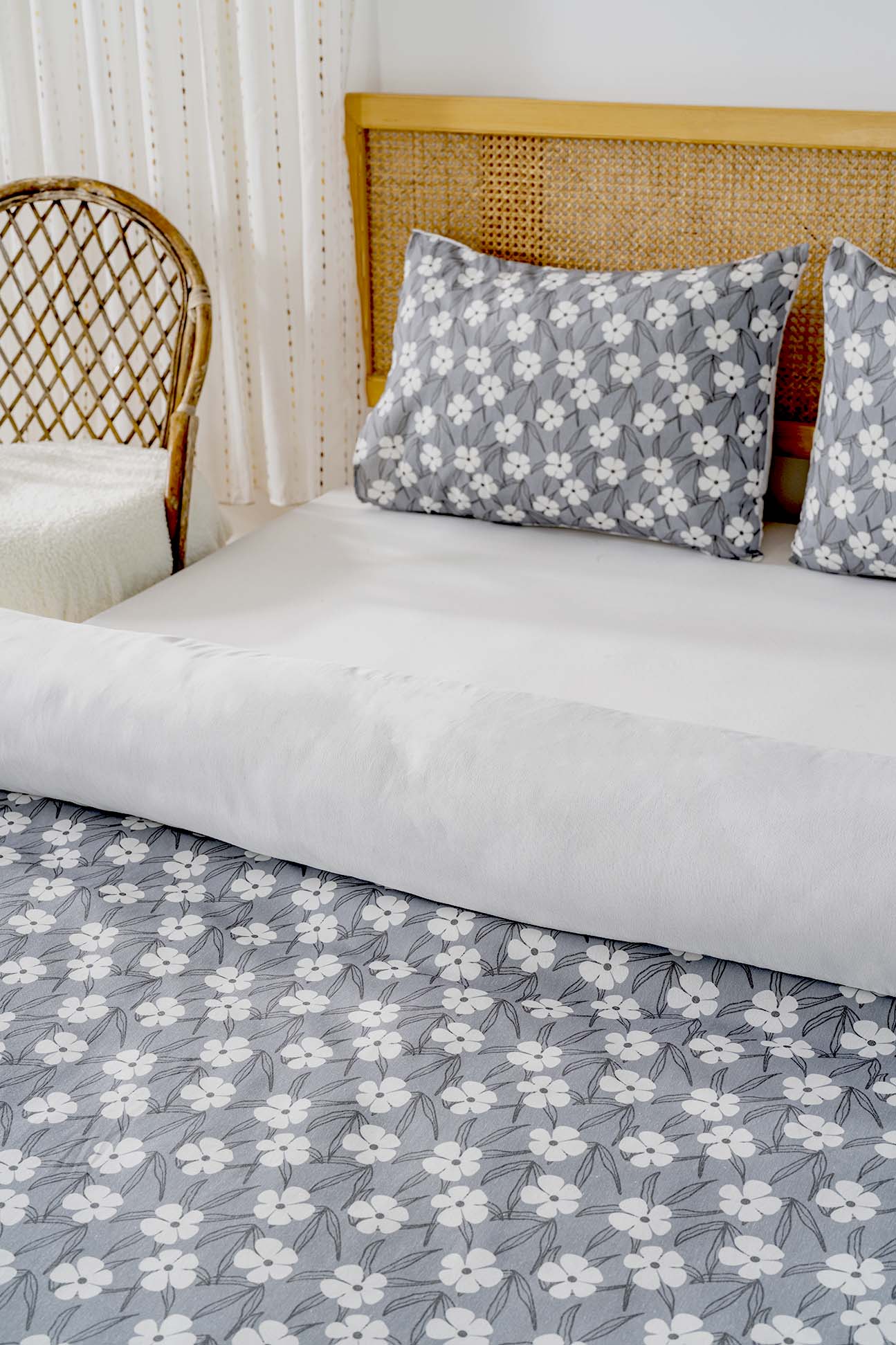 Henna Grey Polycotton Double Size Duvet Cover Set, Zipper, 200×215 cm, 3-Piece